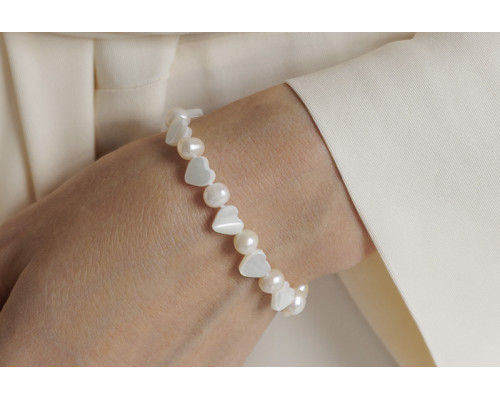 Semi-precious stones bracelet: pearl, nacre — rhodium plated silver 925
